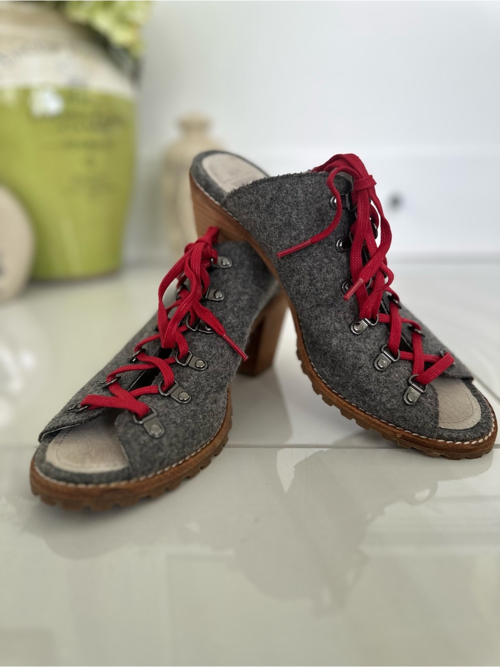 Rare Limited Edition Woolrich “Rockies” Hiker Mules Size 10